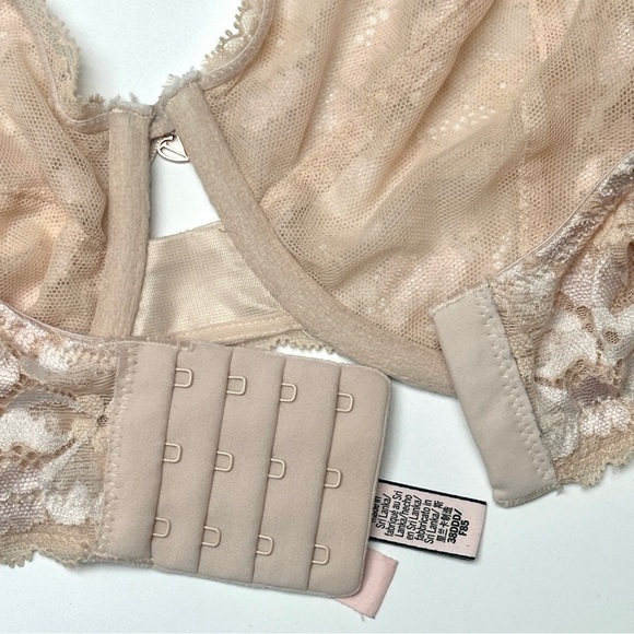 Victoria’s Secret Body By Victoria Unlined Demi Bra Floral Lace Beige 38DDD - Picture 5 of 8
